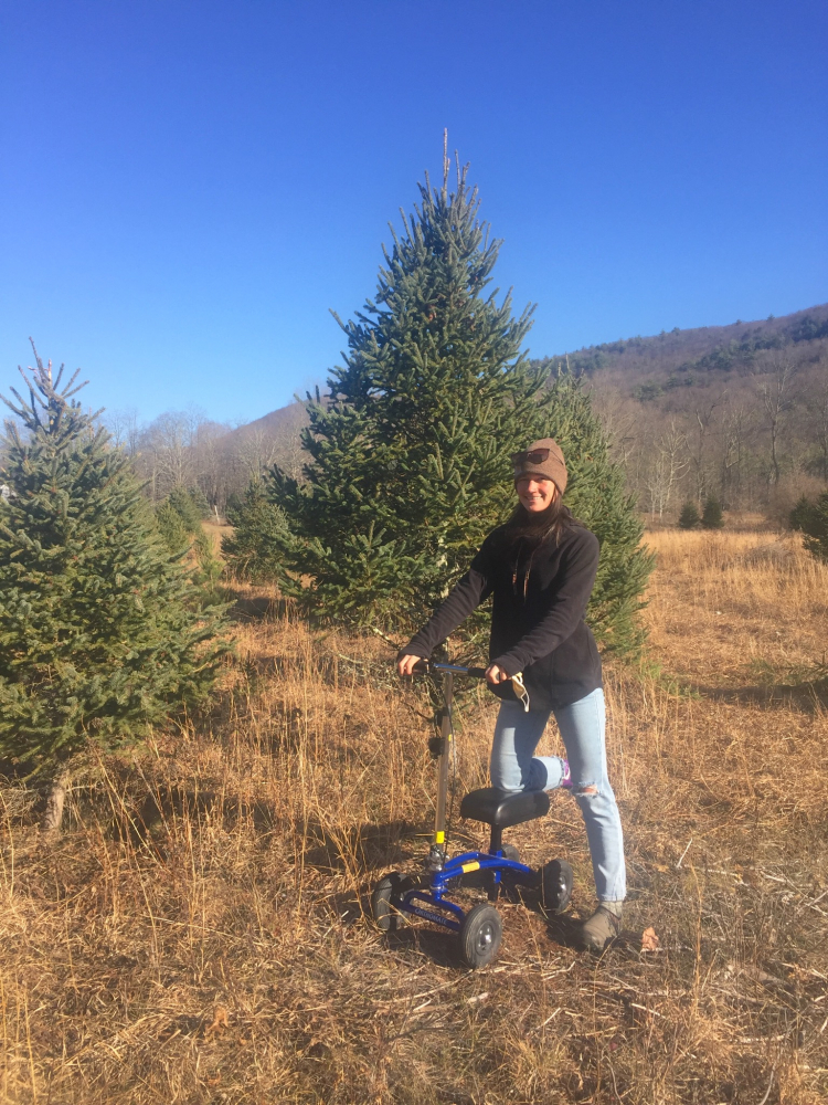 Knee Walker Photo Gallery