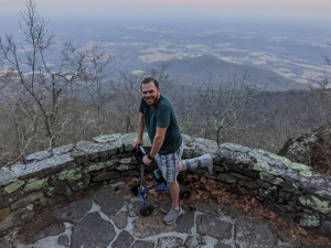  using a Orthomate All Terrain Knee Scooter from  Lynchburg Virginia March 2022