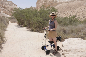  using a Orthomate All Terrain Knee Scooter from  New York New York August 2022
