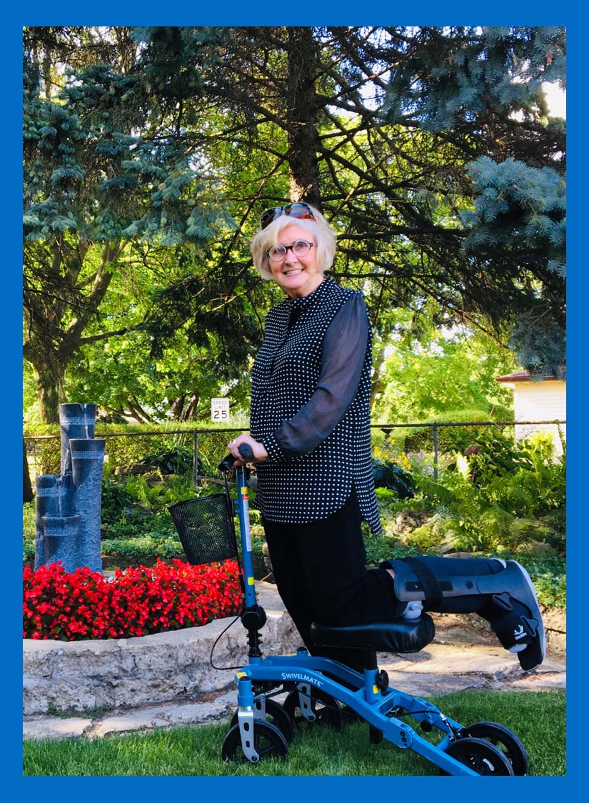 Swivelmate Knee Scooter Outdoors